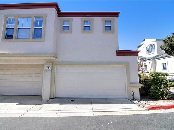 3rd image of 846 Basking Ln