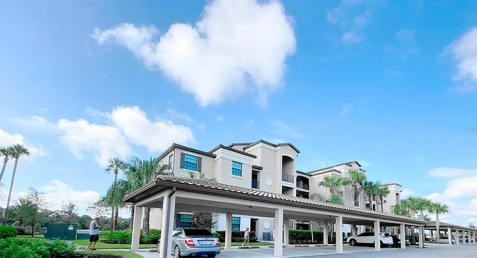 16706 Vardon Ter #102