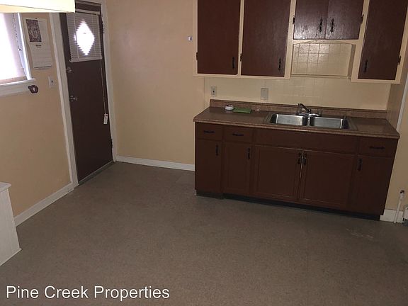 2nd image of 3610 E 139th St APT 2