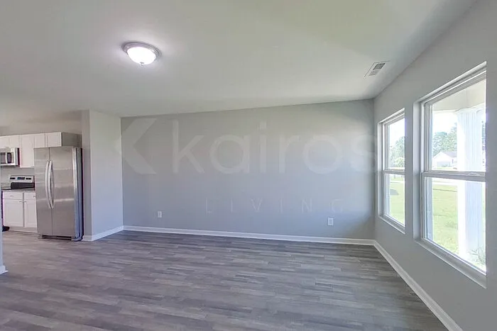 1468 Centipede Dr — Photo 3