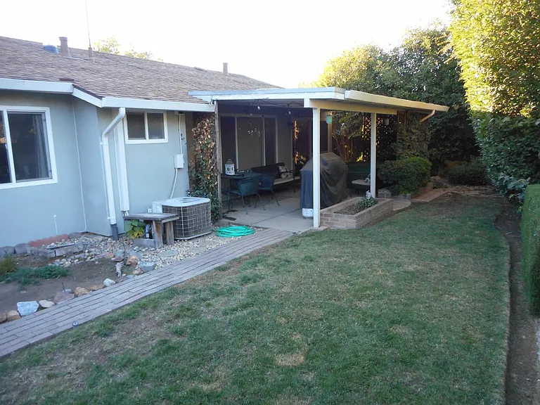 5625 Phlox Ct — Photo 3