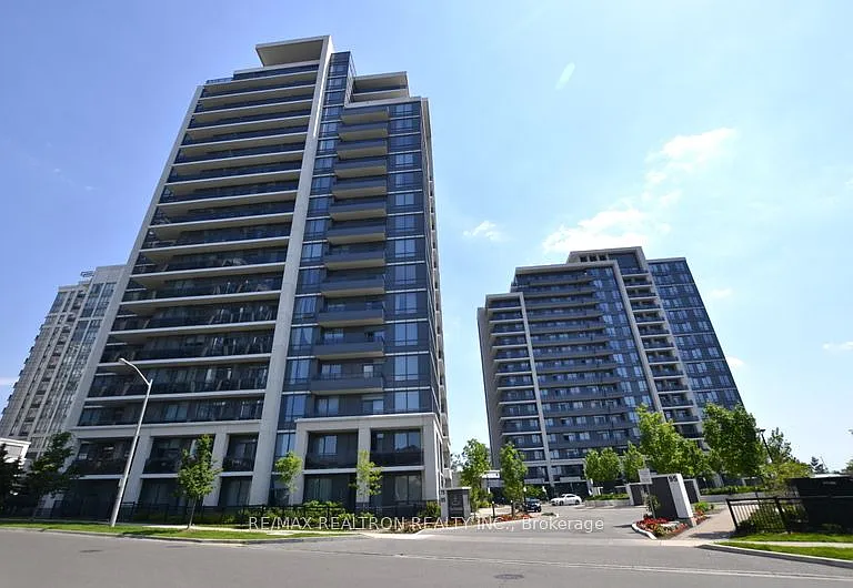 75 N Park Rd #302 — Photo 1