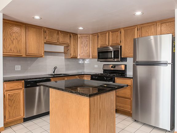 2nd image of 5460 W Higgins Ave APT 203