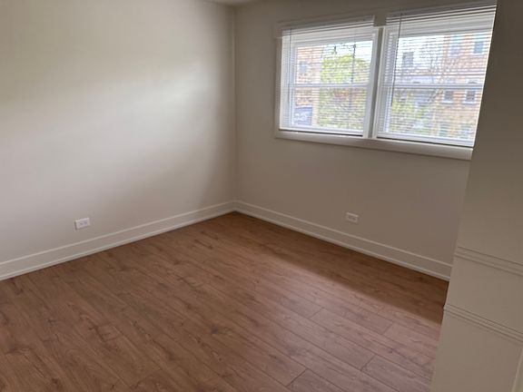 3rd image of 4657 N Milwaukee Ave APT 3A