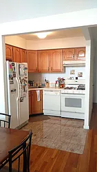 Rented by Roz Khan, LREB