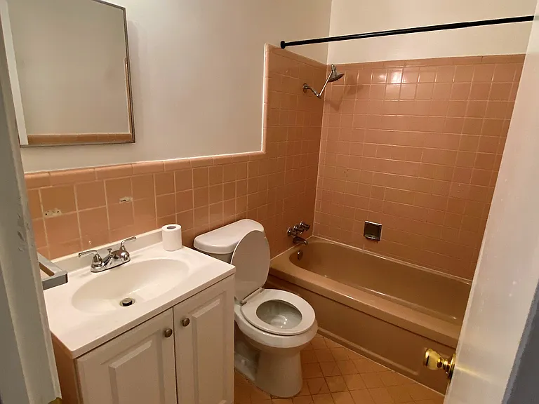 5807 McCommas Blvd #E — Photo 7