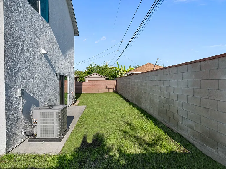 15208 Fernview St #15210 — Photo 22