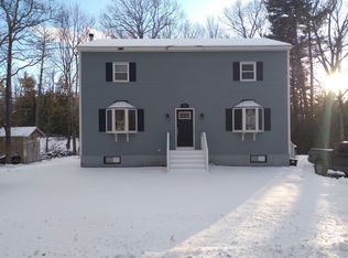 371 Dowboro Rd, Pittsfield, NH 03263
