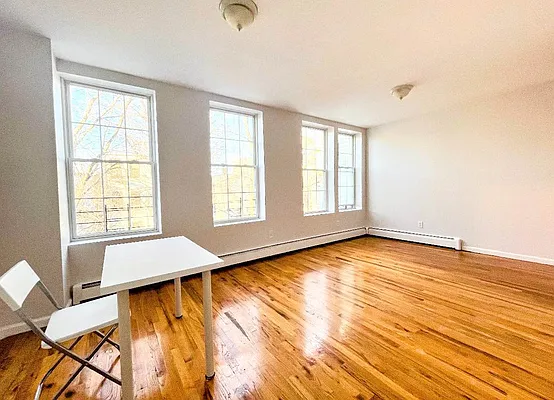 Rented by Voro New York | media 1