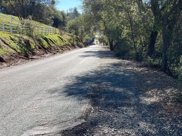 3470 Cherry Acres Rd, Cool, CA 95614