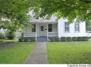 729 N Diamond St, Jacksonville, IL 62650