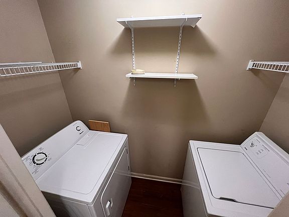 4th image of 1862-1864 Bellwood Pl Unit 1862