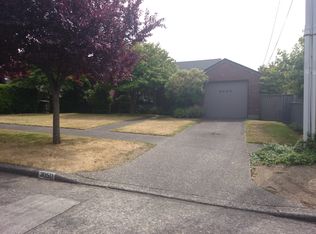 3050 38th Ave W, Seattle, WA 98199