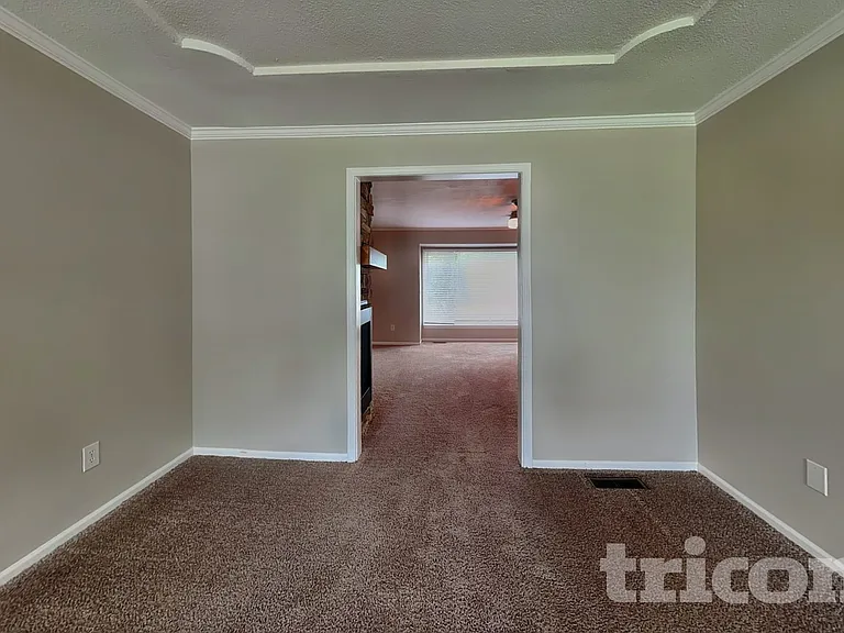 14661 W 142nd Ct — Photo 15
