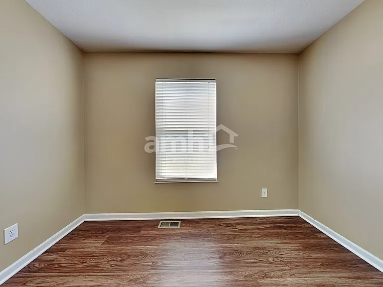 6401 Sharps Ridge Ct — Photo 13