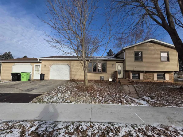 1038 Rock Ave, Waupun, WI 53963