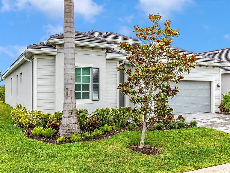 17475 Jadestone Ct — Photo 37
