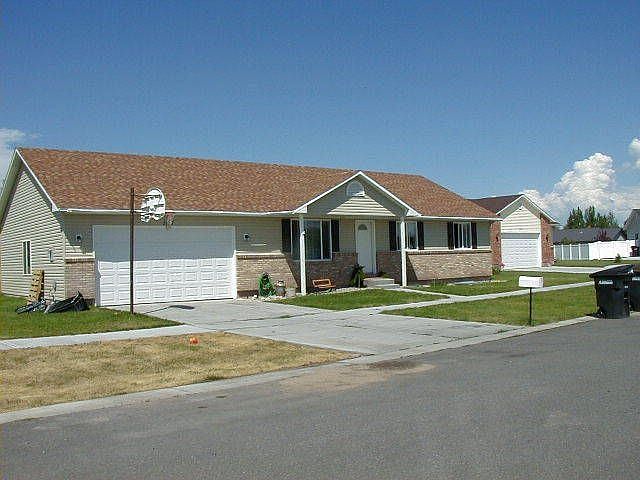 1st image of 3157 Cross Cir