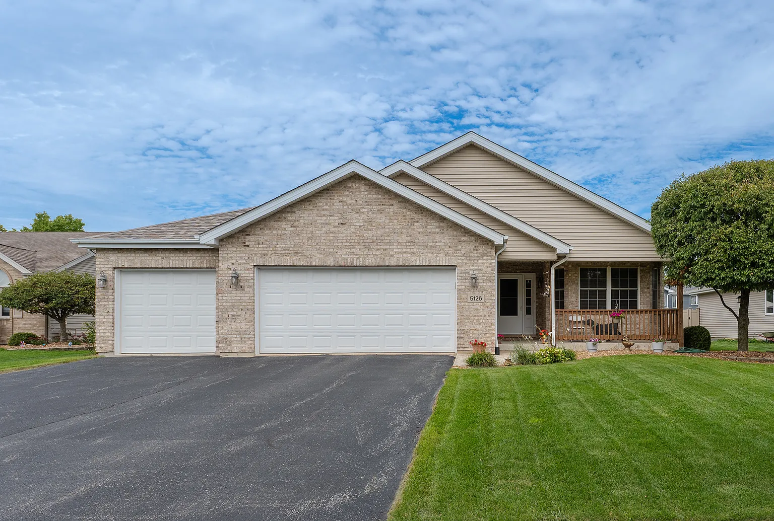 5126 Ribbon Ct photo 1