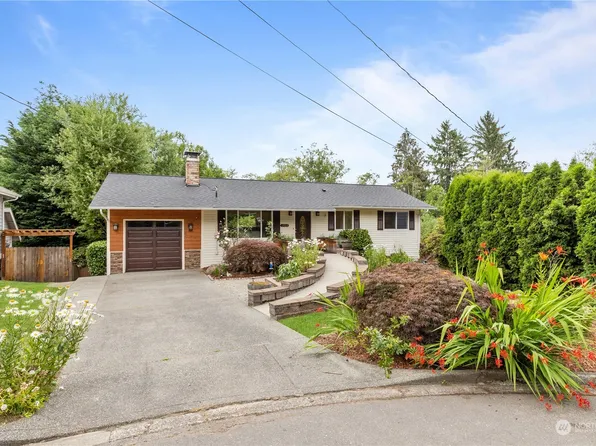 1402 153rd Place SE, Bellevue, WA 98007
