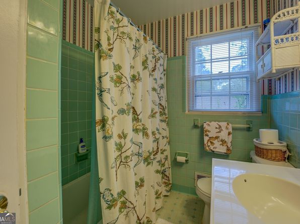 1349 Springwood Dr NW, Conyers, GA 30012