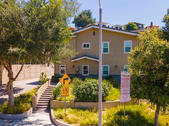 4th image of 4436 Rockland Pl
