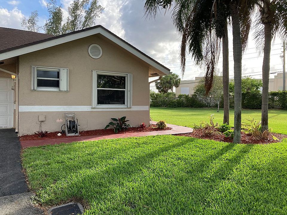 1st image of 1250 NW 51st Way