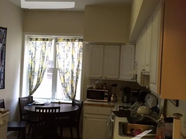 49 Euston St #1 — Photo 6