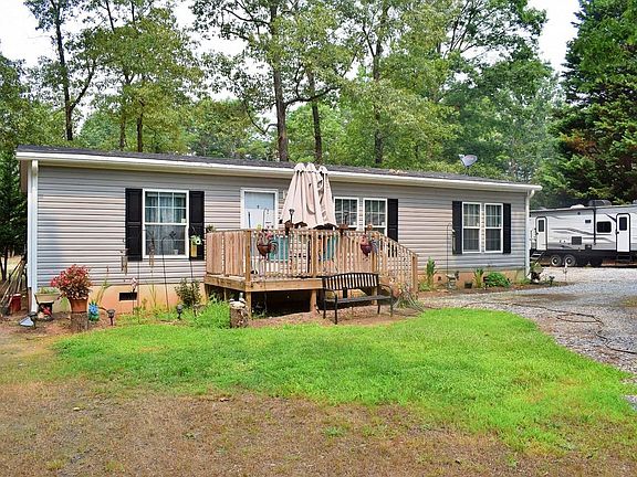 3rd image of 150 Highland Hills Dr