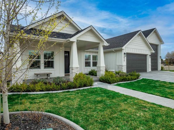 820 W Cedar Point Way, Nampa, ID 83686