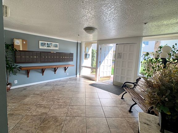 Front Lobby - Mailbox (downstairs)