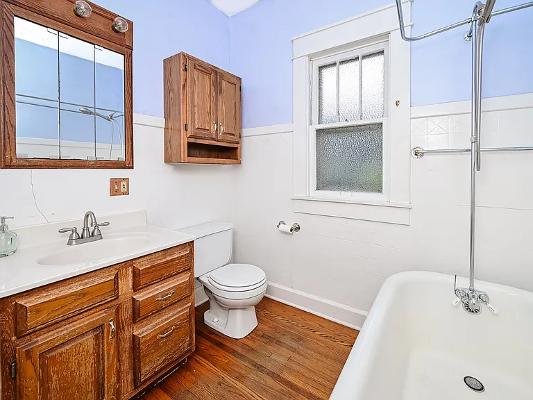 1403 S Walnut St — Photo 35