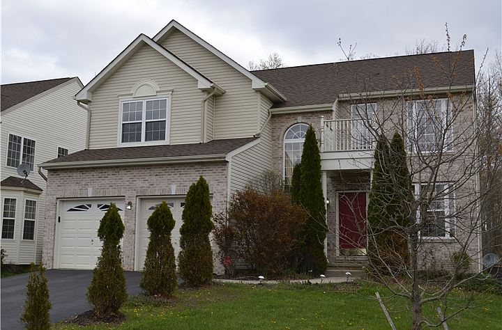 1st image of 17 Meghan Ln