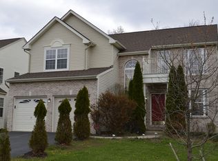 17 Meghan Ln, Bear, DE 19701
