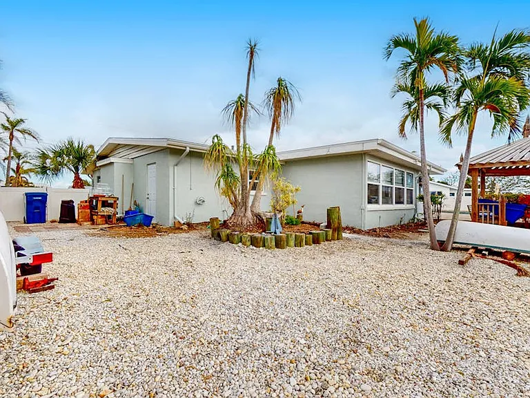 10115 Sandpiper Rd E #ID1591391P — Photo 25