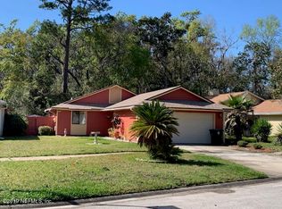 8236 Lake Woodbourne Dr W, Jacksonville, FL 32217