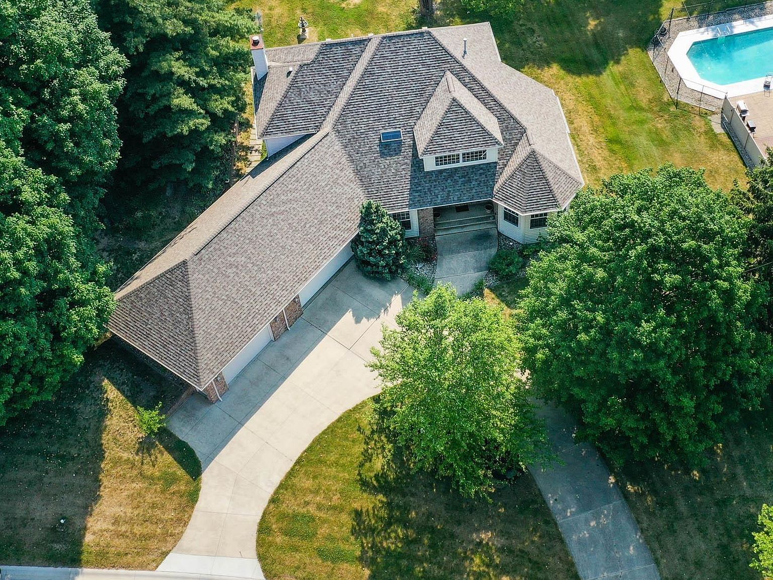 1102 Woodcrest Ln, Kendallville, IN 46755 MLS 202319519 Zillow