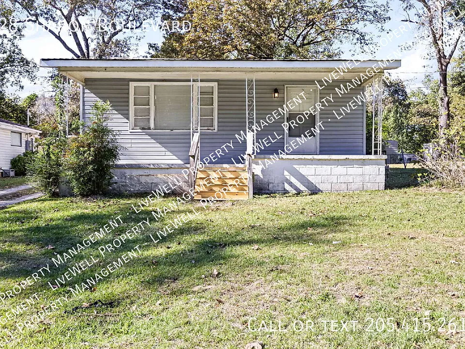 628 Sharon Blvd