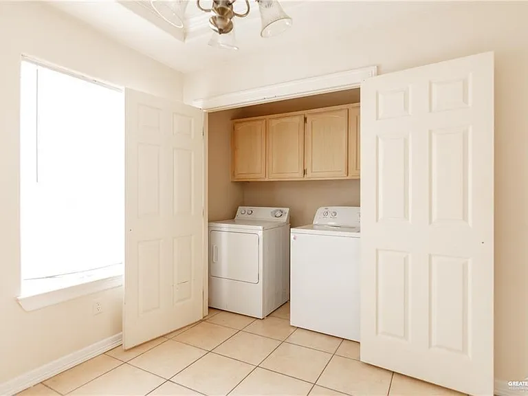 2505 Shasta Ave #3 — Photo 6