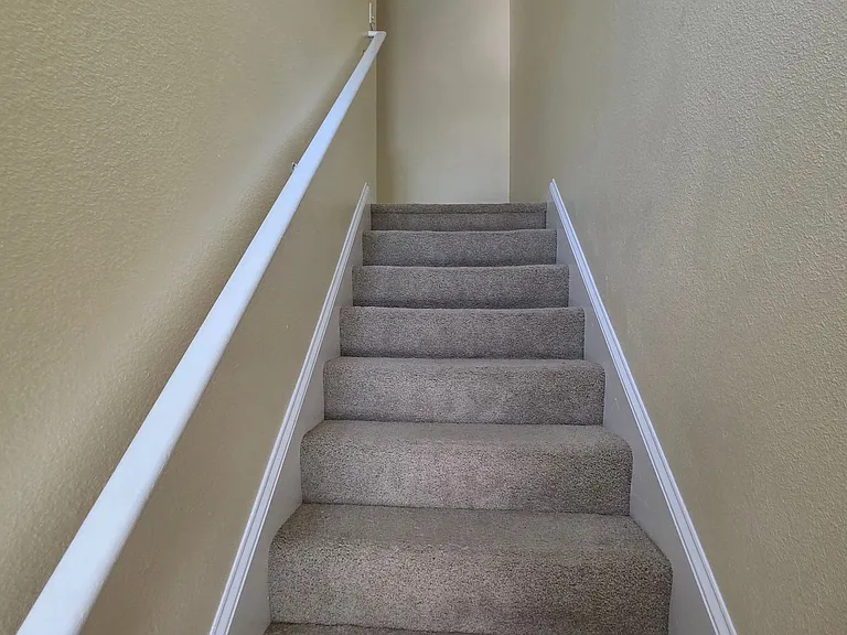 1118 Towne Park Dr — Photo 10