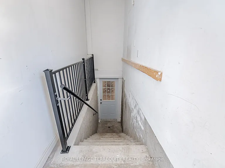 28 Pennsylvania Ave #LOWER LEVEL — Photo 5