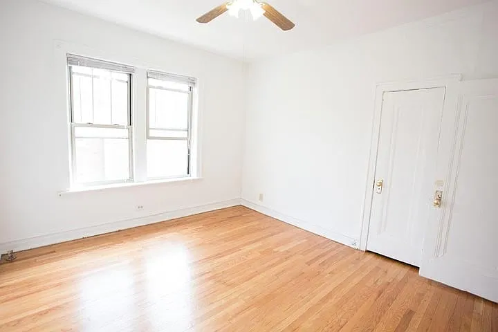 5034-5046 S. Woodlawn Avenue — Photo 50