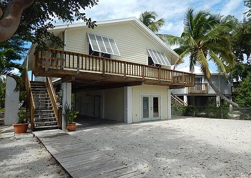 22951 Hawkins Ln Photo 1