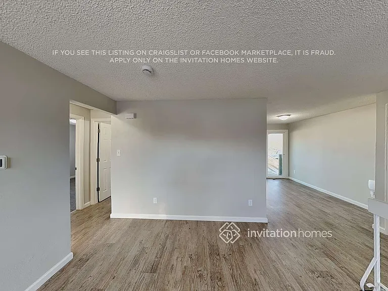 12150 Bellaire St — Photo 5