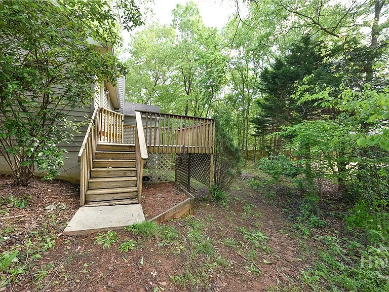 250 Brickleberry Rdg — Photo 40