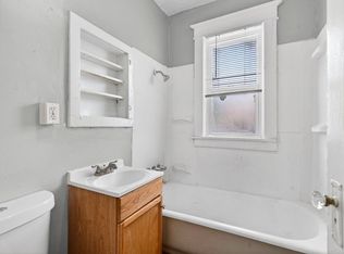 6705 Saint Louis Ave, Saint Louis, MO 63121