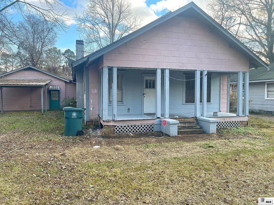 2nd image of 3904 Harrison St