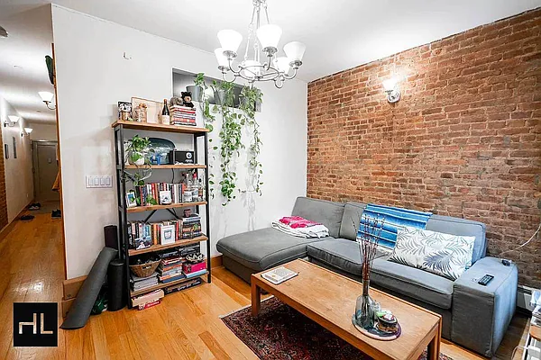 Rented by Highline Residential | media 5