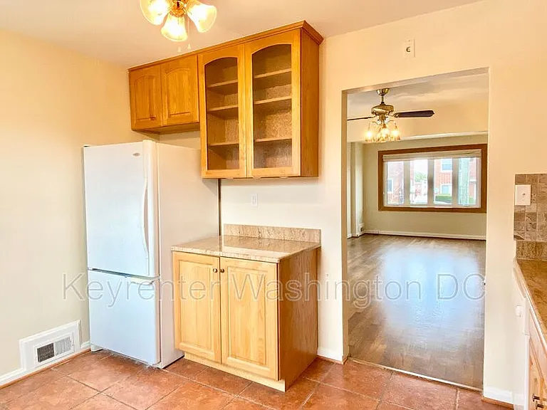 5514 Chillum Pl NE #NE — Photo 6