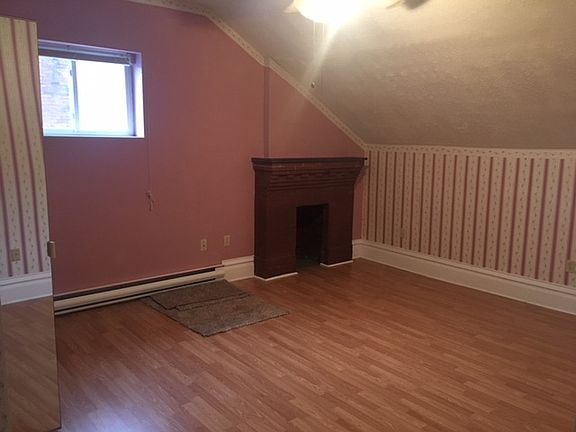 4th image of 11 W Main St APT 20